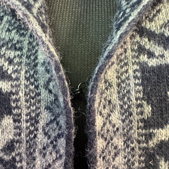 A. Ida Size Small Wool Blend Blue and Gray Pattern Cardigan Sweater - Picture 8 of 8